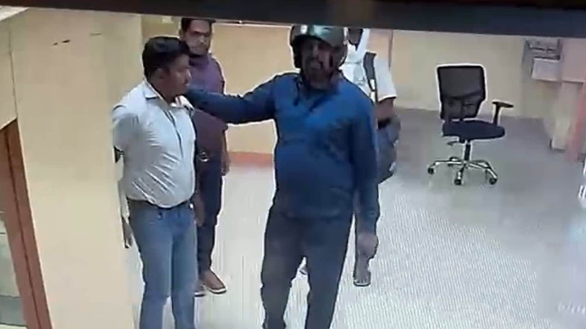 सीसी कैमरे में दिखे थे बदमाश।