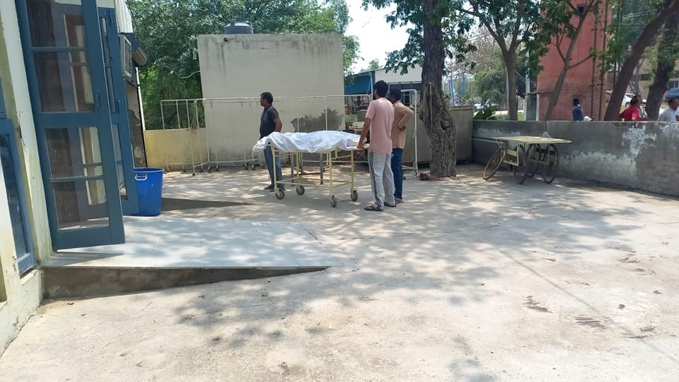 Husband and wife died in a road accident in Jhajjar