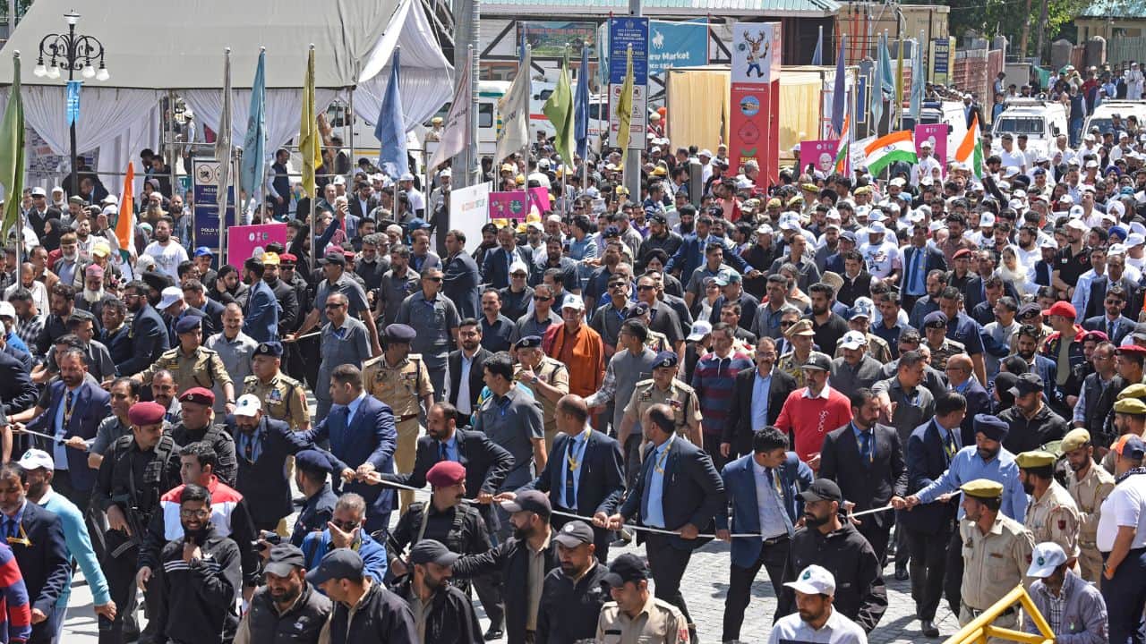 Nexus between narcotic dealers, terrorists challenge for country's internal security