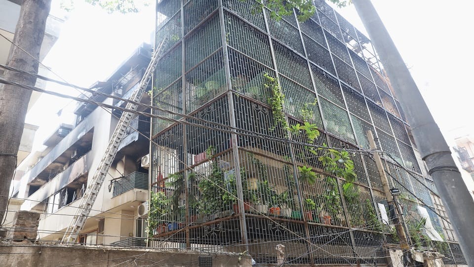 Vivek Vihar Fire: Shikha Jain, who rescued her ailing mother, became trapped inside and died.