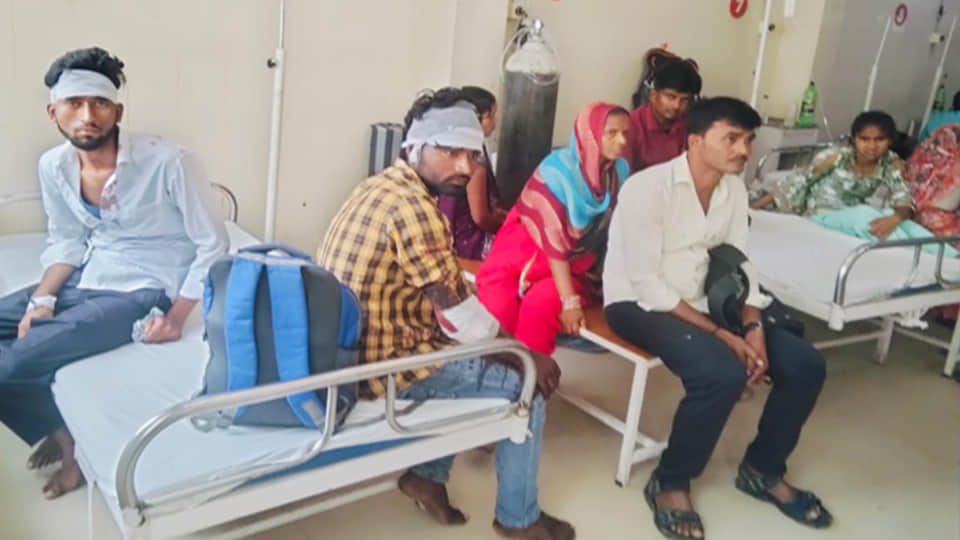 Unnao: DCM crashes into stationary loader from behind; one dead, 12 injured