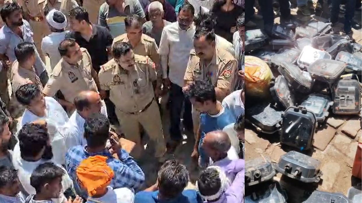 Villagers demonstrated against smart meter in Bulandshahr