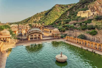 Rajasthan Plans Major Religious Tourism Boost for Jaipur’s Galta Dham