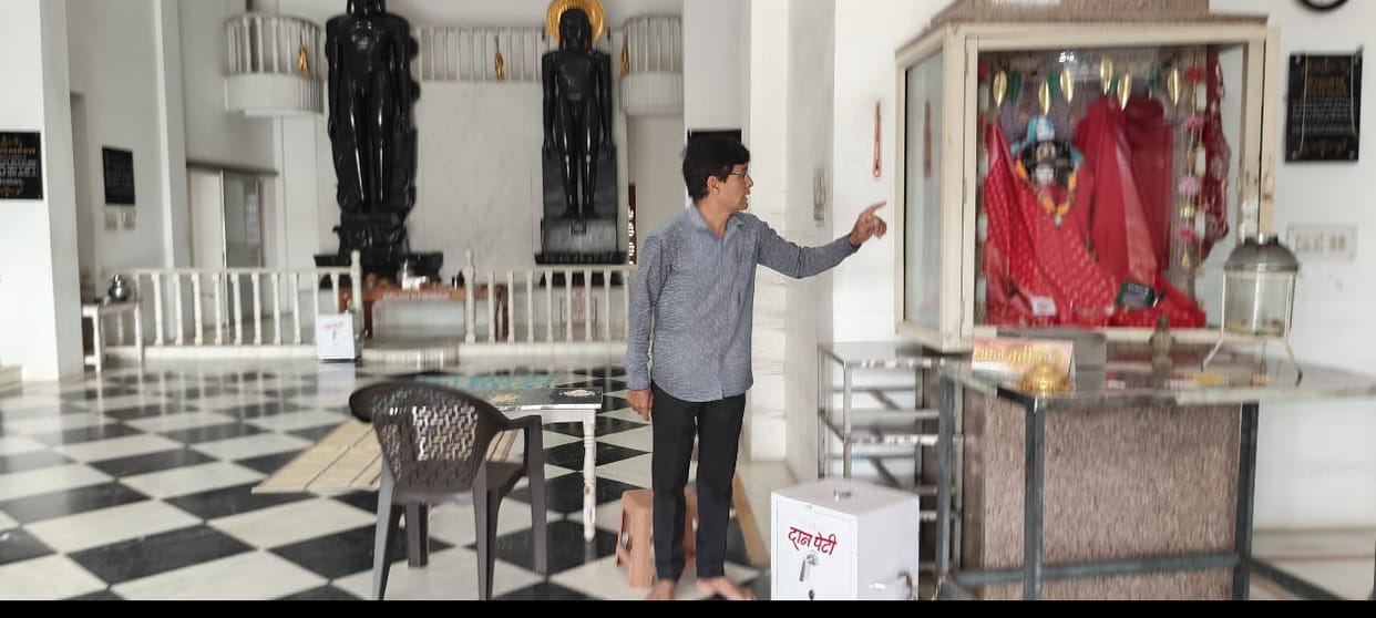 Indore: Silver and Ashtadhatu idols stolen from Indore Jain temple, urn also taken away