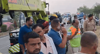 UP Horrific Road Accident Dance of Death in Jalaun 8 Lives Lost So Far Chaos Erupts in Mehroni