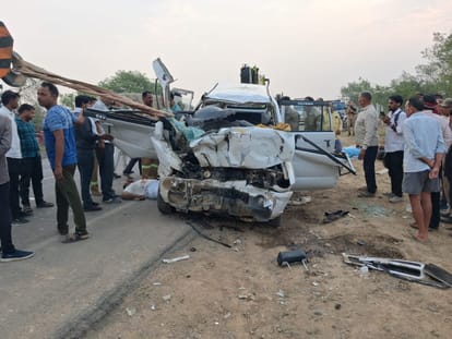 UP Horrific Road Accident Dance of Death in Jalaun 8 Lives Lost So Far Chaos Erupts in Mehroni