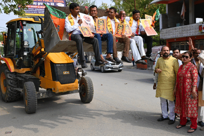 Kanpur City rejoices BJP historic victory Prakash Pal declares triumph nationalism good governance