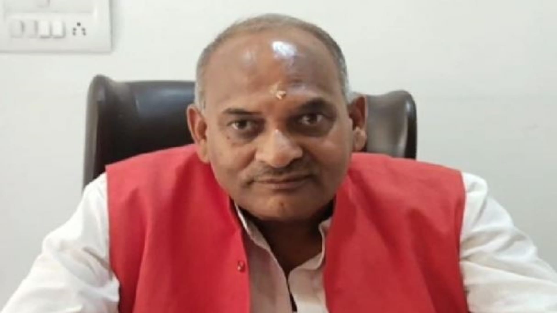 भाजपा नेता शशांक भार्गव पर केस दर्ज