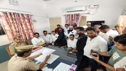 maulana tauseef raza death news his wife alleges murder and given written complaint to GRP in Bareilly