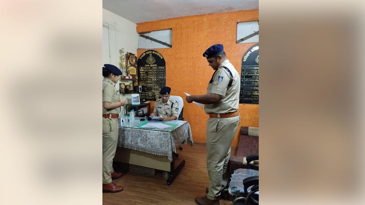 New SP in Action Mode: Surprise Inspections of Police Stations at Night Immediately After Taking Charge