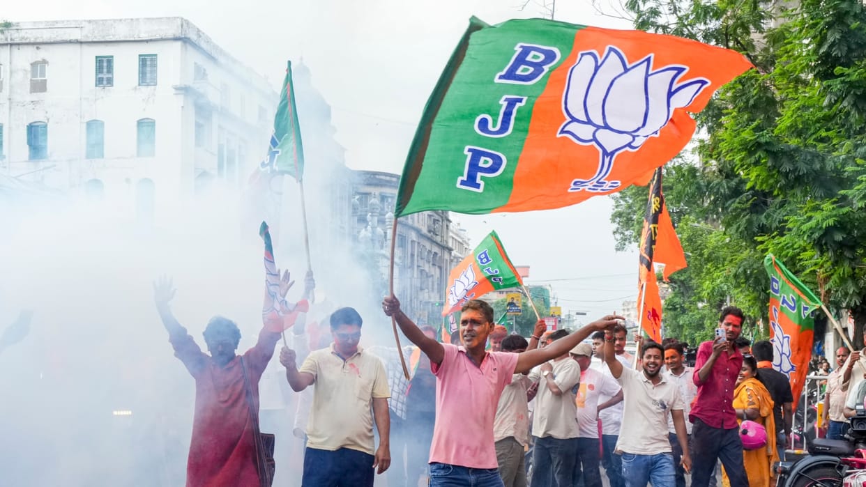 Falta repoll results BJP takes commanding lead know political scenario here