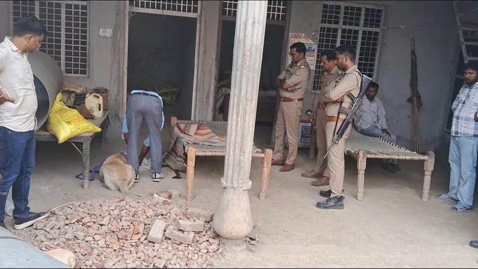 Murder of ITI student: Father wept bitterly after seeing the dead body of his only son, 3 sisters kept crying