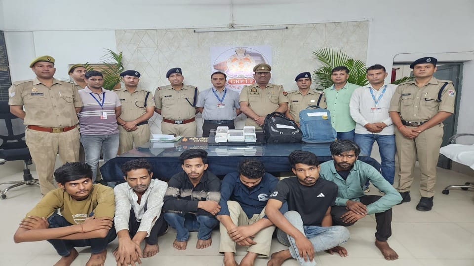 GRP Agra Cantt Busts Train Theft Gang: 6 Arrested with Stolen Valuables and Illegal Weapon