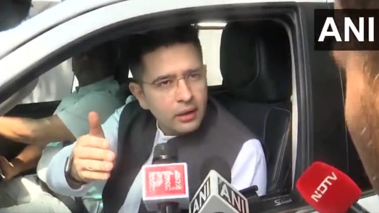 राघव चड्ढा दिल्ली में