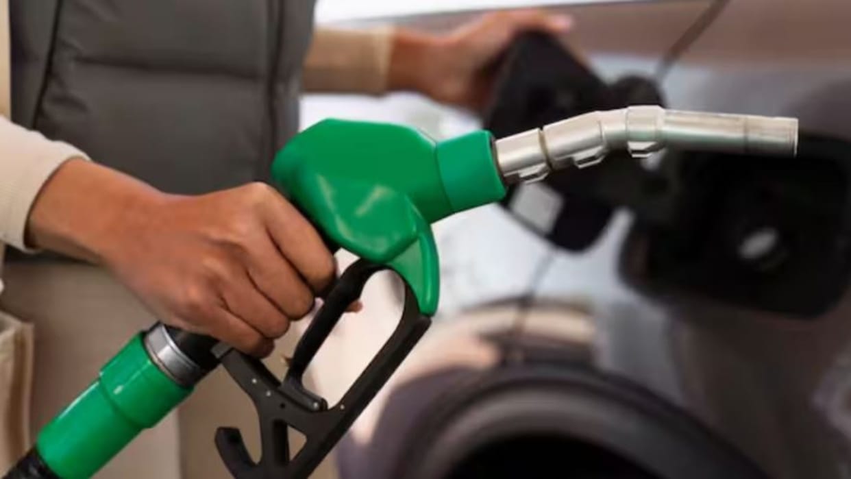Jaipur News: Surprise Inspection Seals Nozzles at 3 Petrol Pumps, Large-Scale Fuel Short Supply Detected