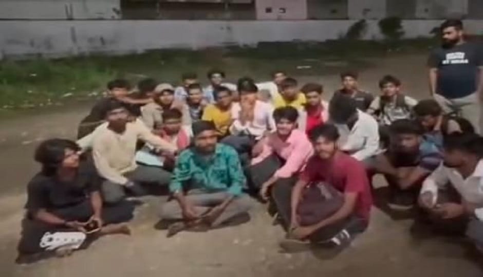 Acid splashed into a worker's eye during night duty; colleagues protesting