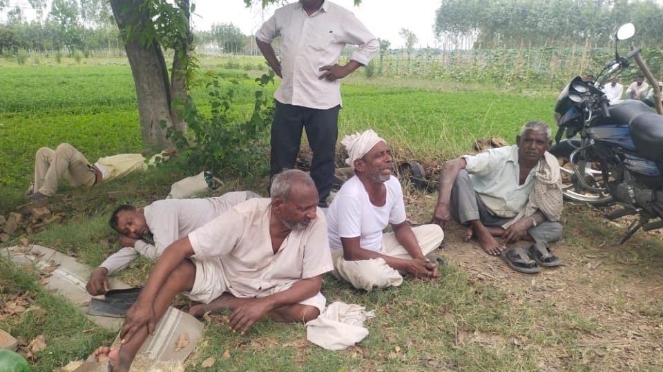 Murder of ITI student: Father wept bitterly after seeing the dead body of his only son, 3 sisters kept crying