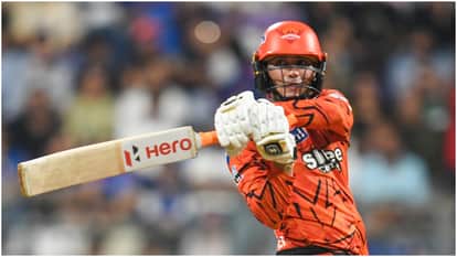 RCB vs SRH IPL Live Score: Royal Challengers Bengaluru vs Sunrisers Hyderabad Today Match Scorecard Updates