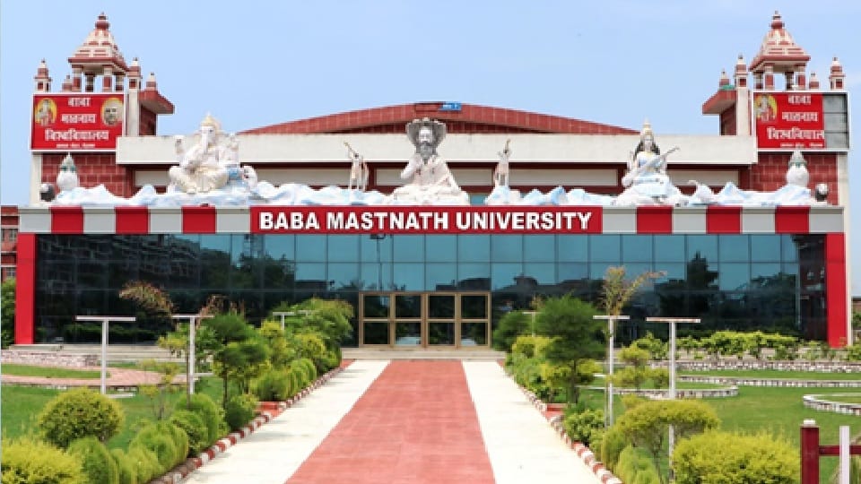 Firing at Mastanth University in Rohtak