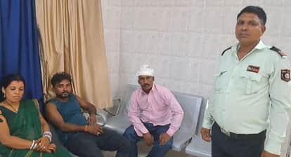 सभी घायलों का इलाज जारी