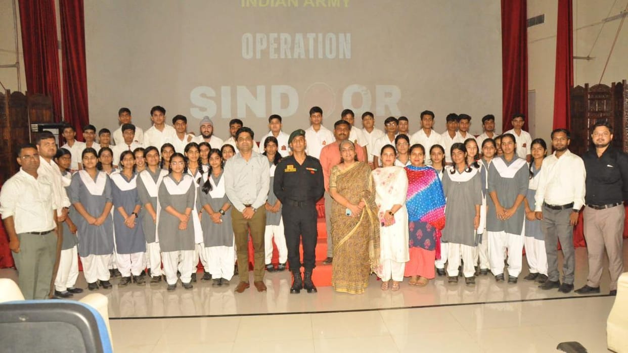 Jhansi: A grand seminar on 'Operation Sindoor' was organised at Army Public School