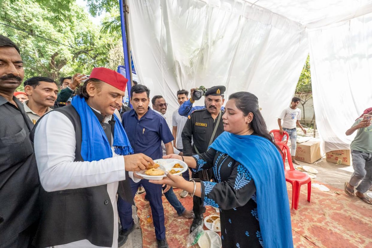 Akhilesh said: What the BJP did to Mamata Banerjee was first tried in UP; a father was harassed for eating Pur