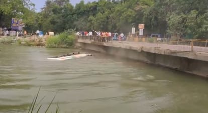 Kanpur Bus carrying employees plunges into canal after being struck by dumper here is how 19 lives were saved