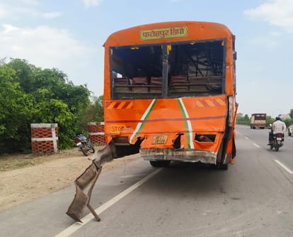 Container-Bus Collision on Kanpur Highway Injures Driver, Traffic Hit for 30 Minutes