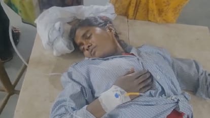 UP Big News: ममता बनर्जी से मिले अखिलेश, योगी बोले- बंगाल जीत ने दिखाया आईना, मगरमच्छ के मुंह से निकली युवती UP Big News: Yogi Says—Bengal Victory Held Up a Mirror; Encounter with the Bawariya Gang; Young Woman Rescued