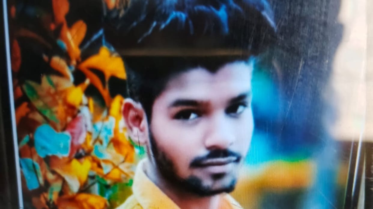 Youth Body Found Hanging from Noose on Rooftop in Bareilly