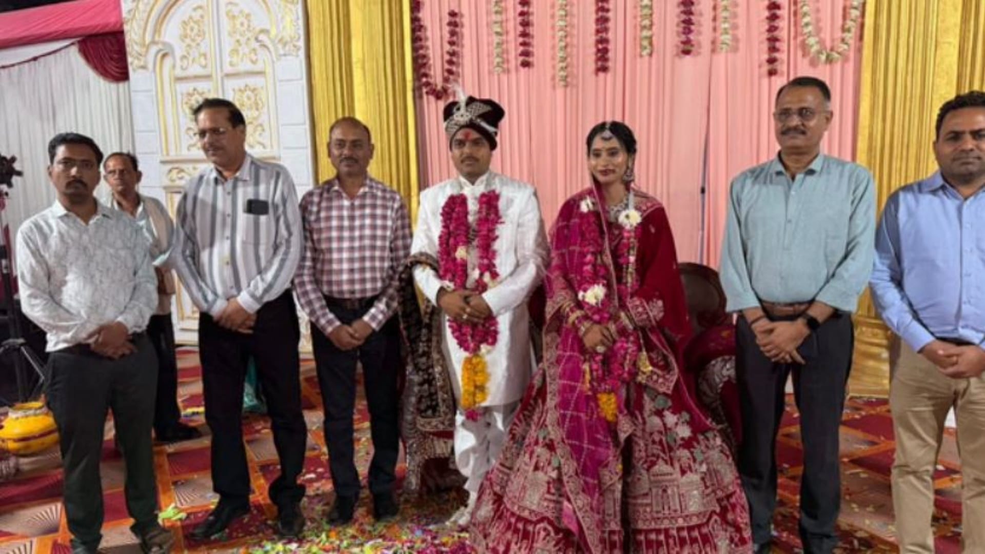 Chhatarpur News: Love Blossomed Inside Jail Walls, Muslim Woman Jailer Marries Hindu Man Who Served Life Term