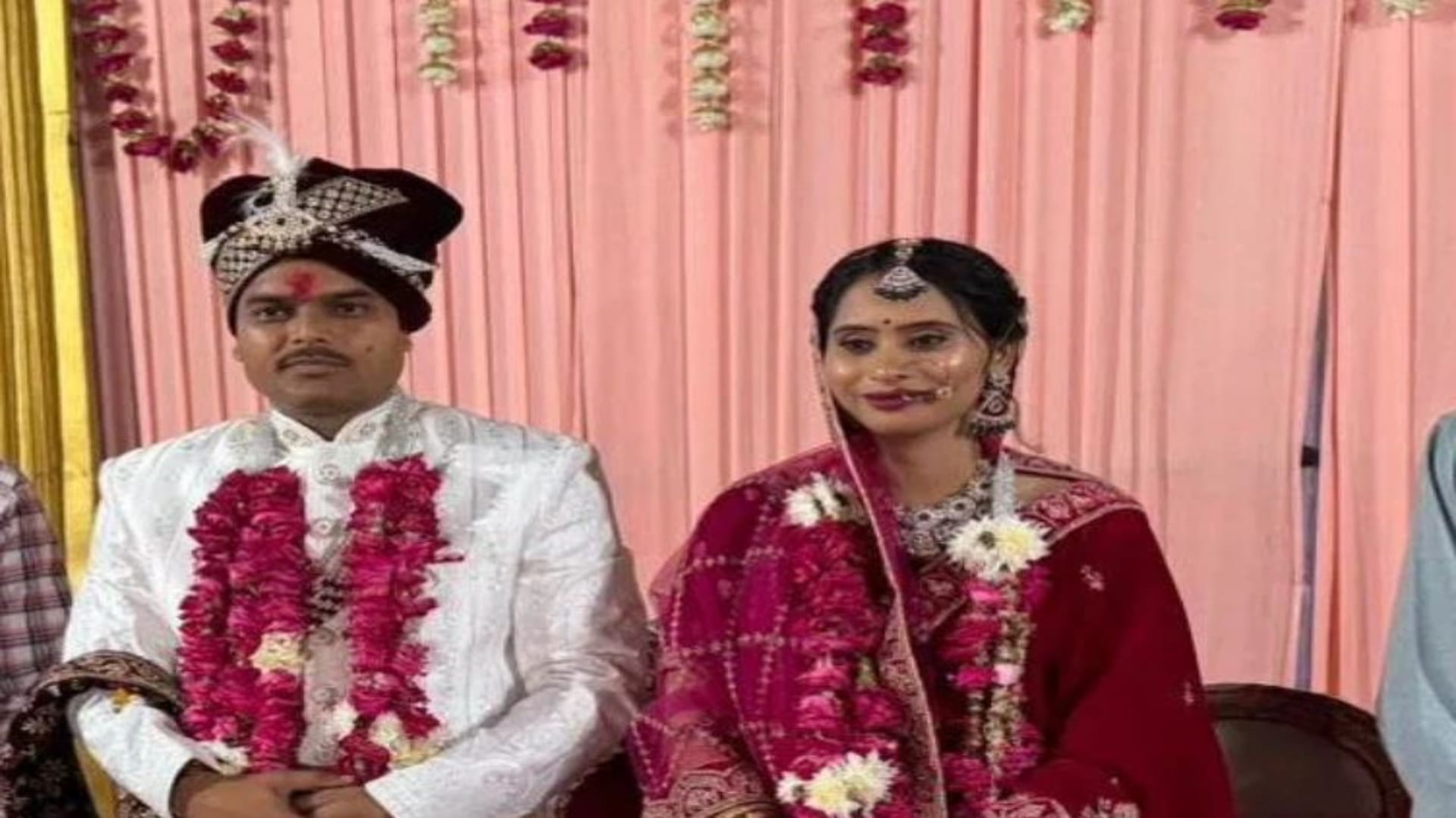 Chhatarpur News: Love Blossomed Inside Jail Walls, Muslim Woman Jailer Marries Hindu Man Who Served Life Term