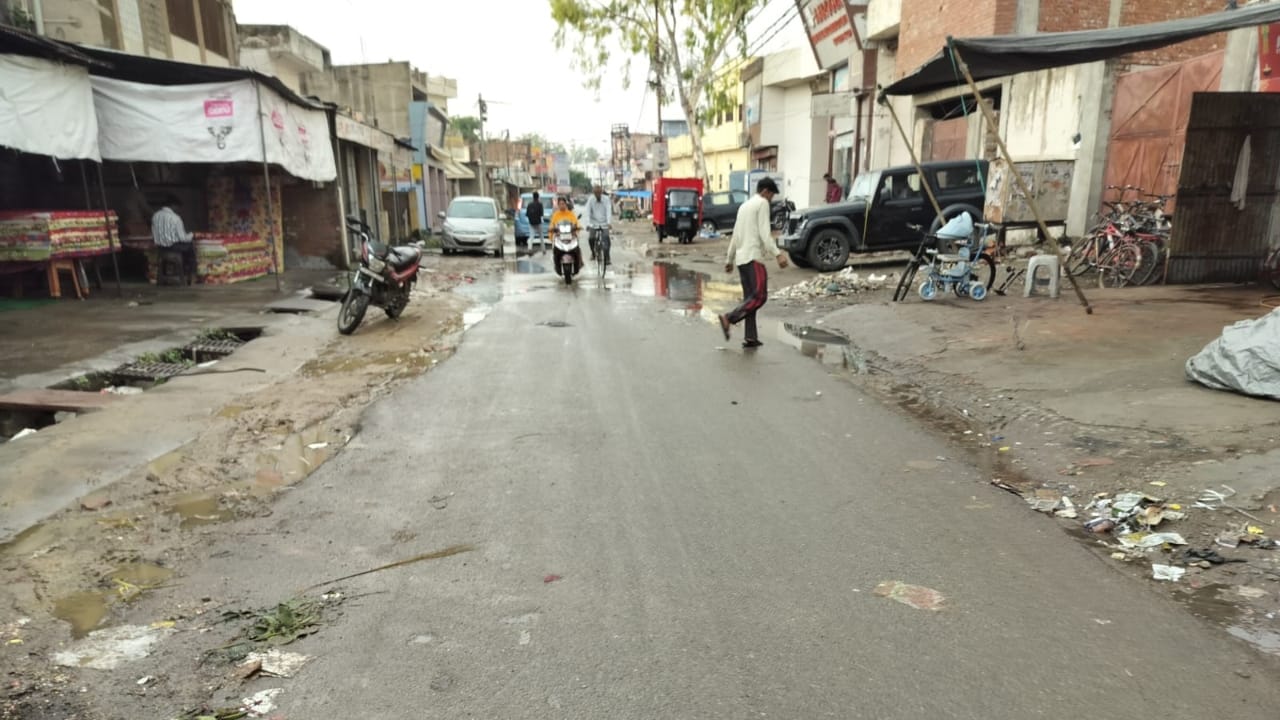 बारिश से मौसम सुहावना हुआ।