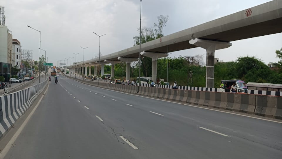 railings on flyover will be raised in Agra