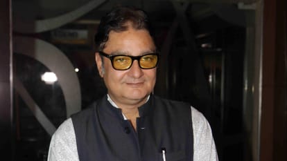 vinay pathak exclusive interview actor shared about his films and social media