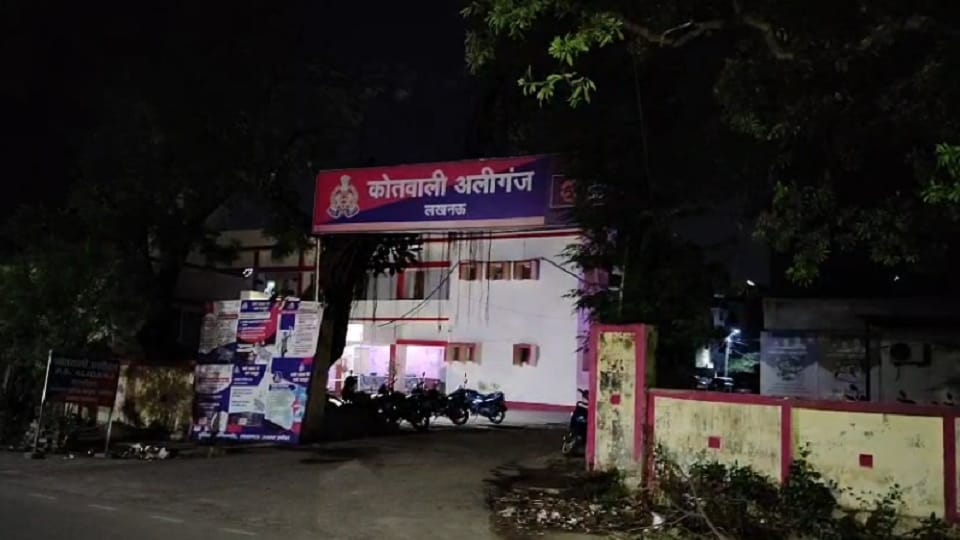 Lucknow: Lawyer shoots himself in Aliganj