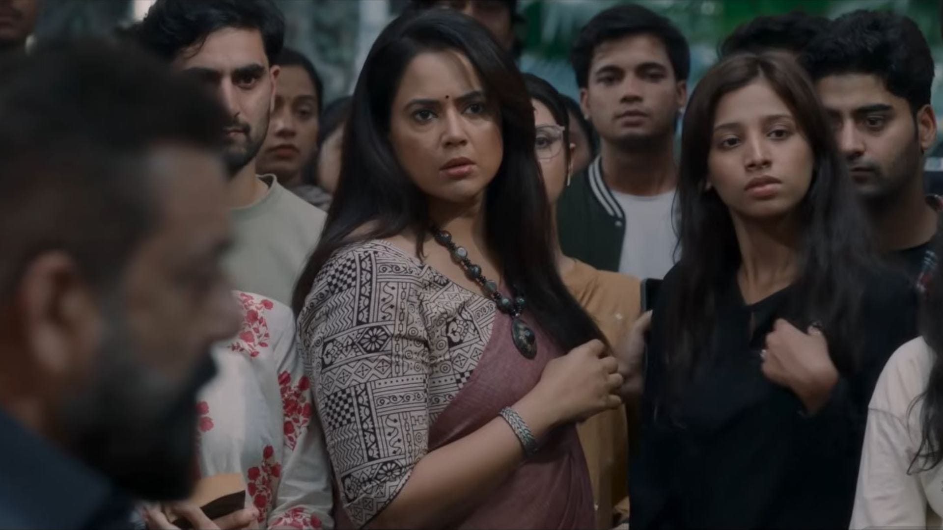 Aakhri Sawal Box Office Collection Day 3 Sanjay Dutt movie film sunday total earning