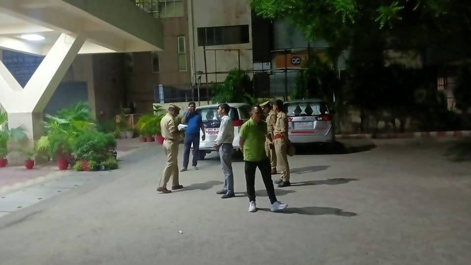 Income Tax Employee Jumps to Death in Agra Son’s Behavior Raises Questions