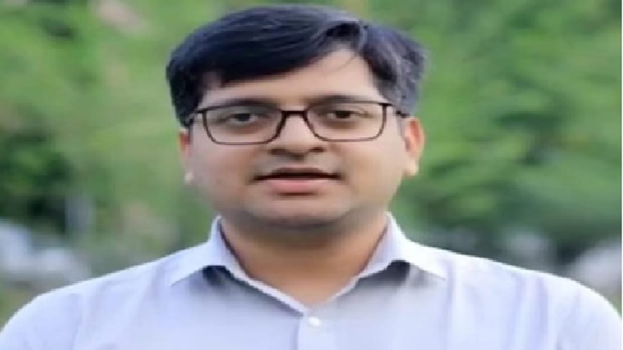 Raipur Municipal Corporation gets new commissioner, IAS Sambit Mishra will take charge