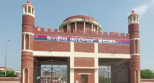 Etawah Inmate Dies Under Suspicious Circumstances at Central Jail Daughter Alleges Death Caused by Beating