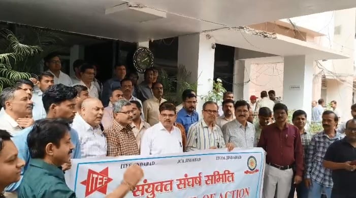 Kanpur Income Tax Officers and Employees Stage Protest Warn of Indefinite Strike on May 13