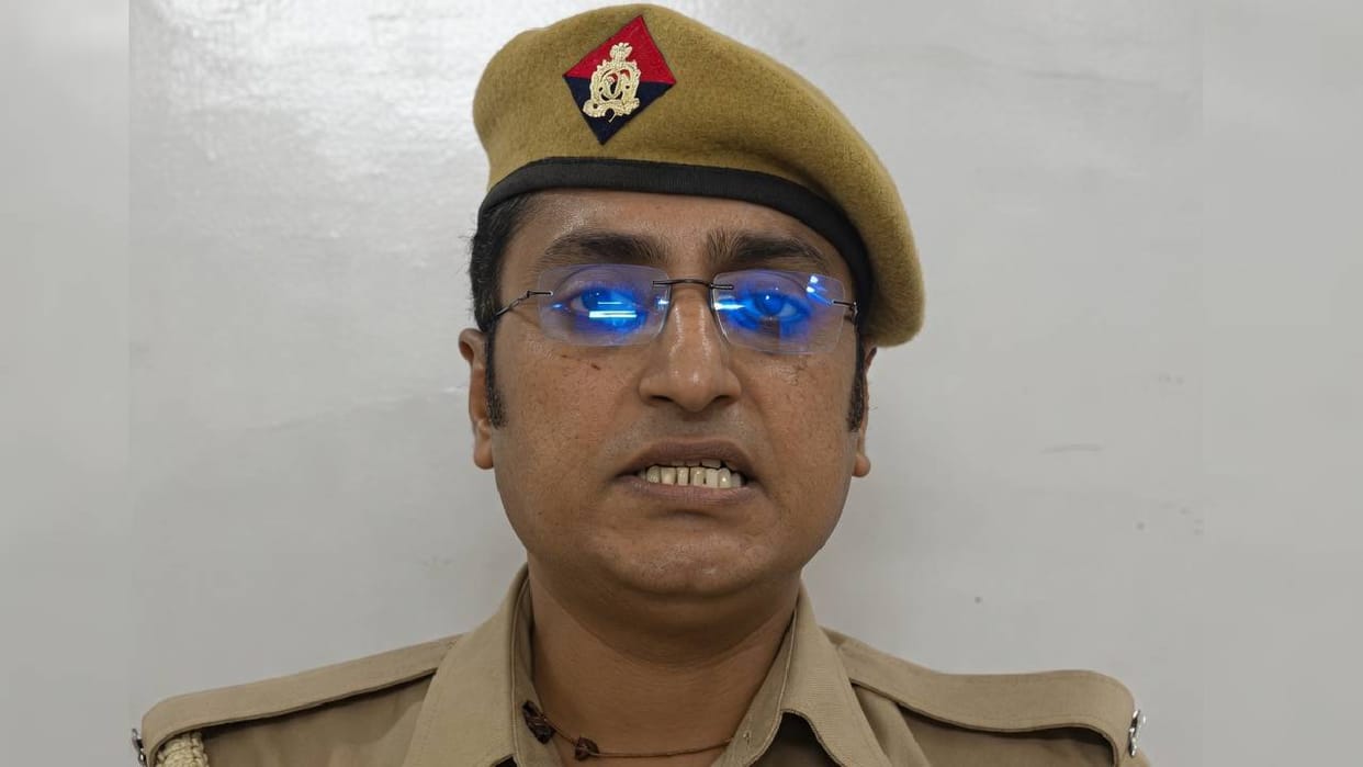UP: 'Brown Sahibs' Running the Police Department—They Charge ₹2,000 for Duty Assignments: Constable's Shocking