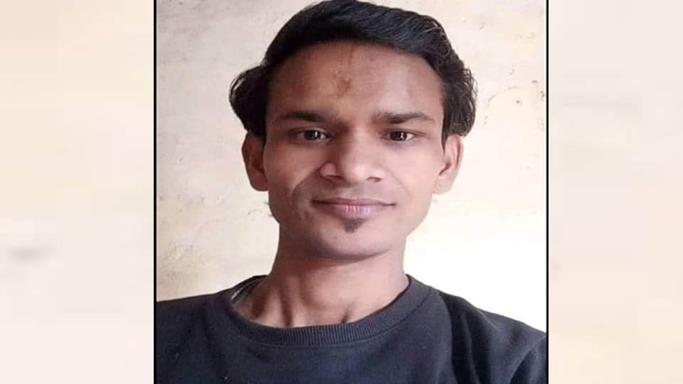 Banda: Demanded 30,000 for a Mobile Phone; Ends Life After Refusal