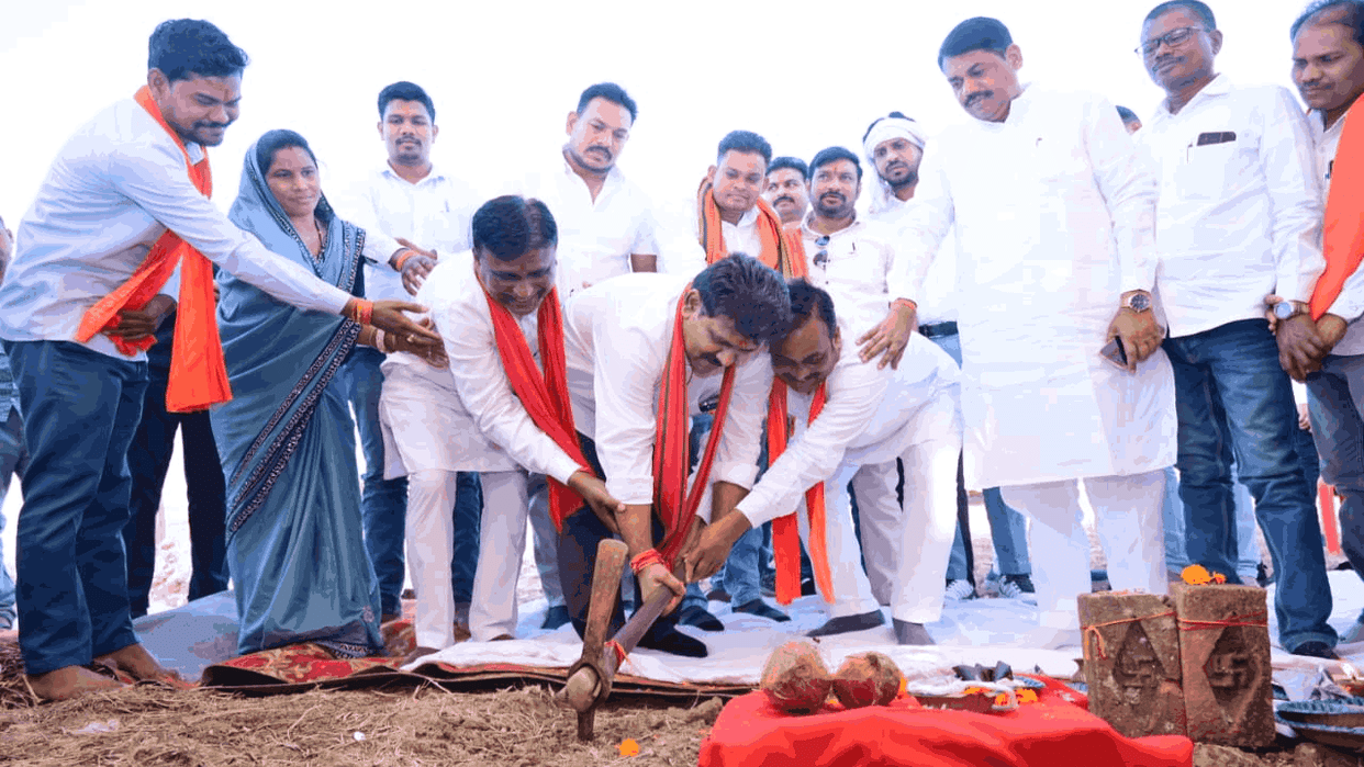 Groundbreaking ceremony held for a new power substation in Kawardha at a cost of 2.06 crore
