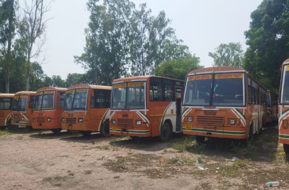 UP Big News Ragging reported at medical college in prayagraj History-sheeter murdered in Hapur