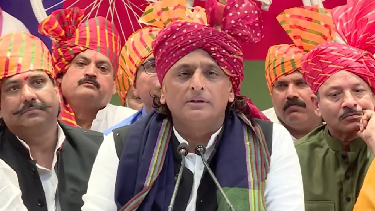 Up:अखिलेश यादव बोले- भाजपा के पास कोई काम नहीं, ये सिर्फ झगड़ा लगवाते ...