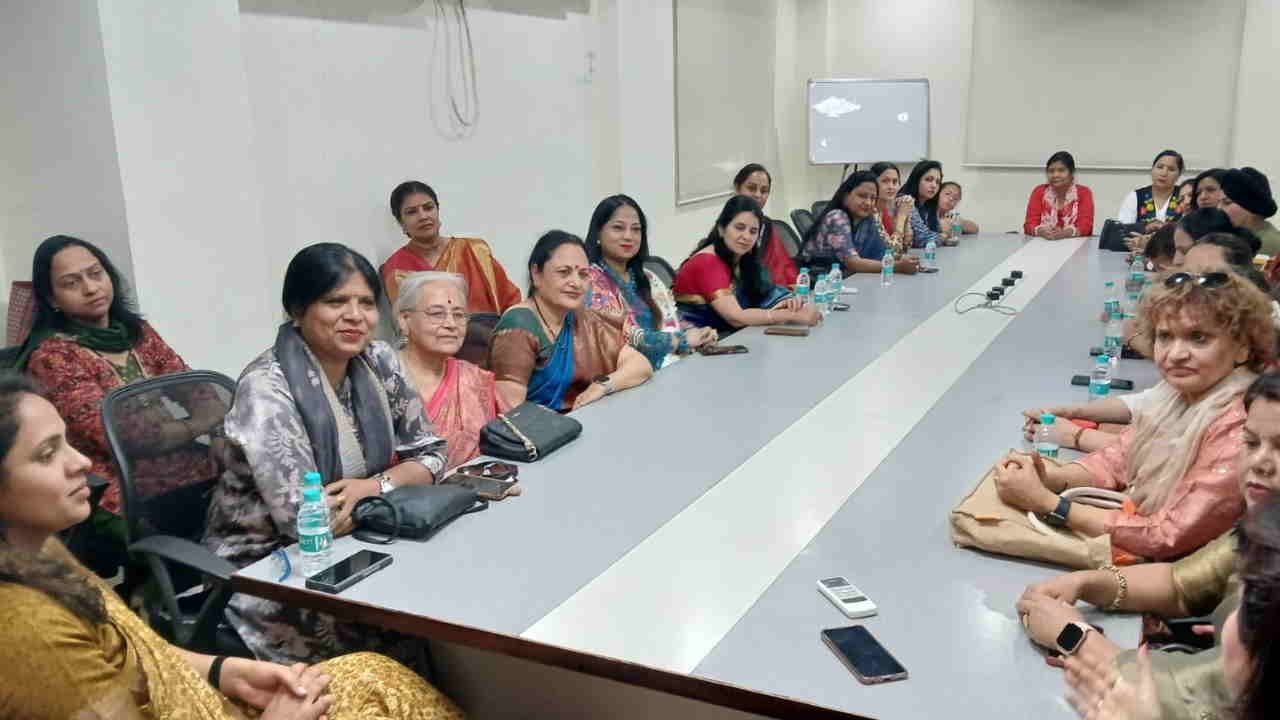 Mothers Day Women Struggles and Success Stories  Amar Ujala Organized Samvad Dehradun News