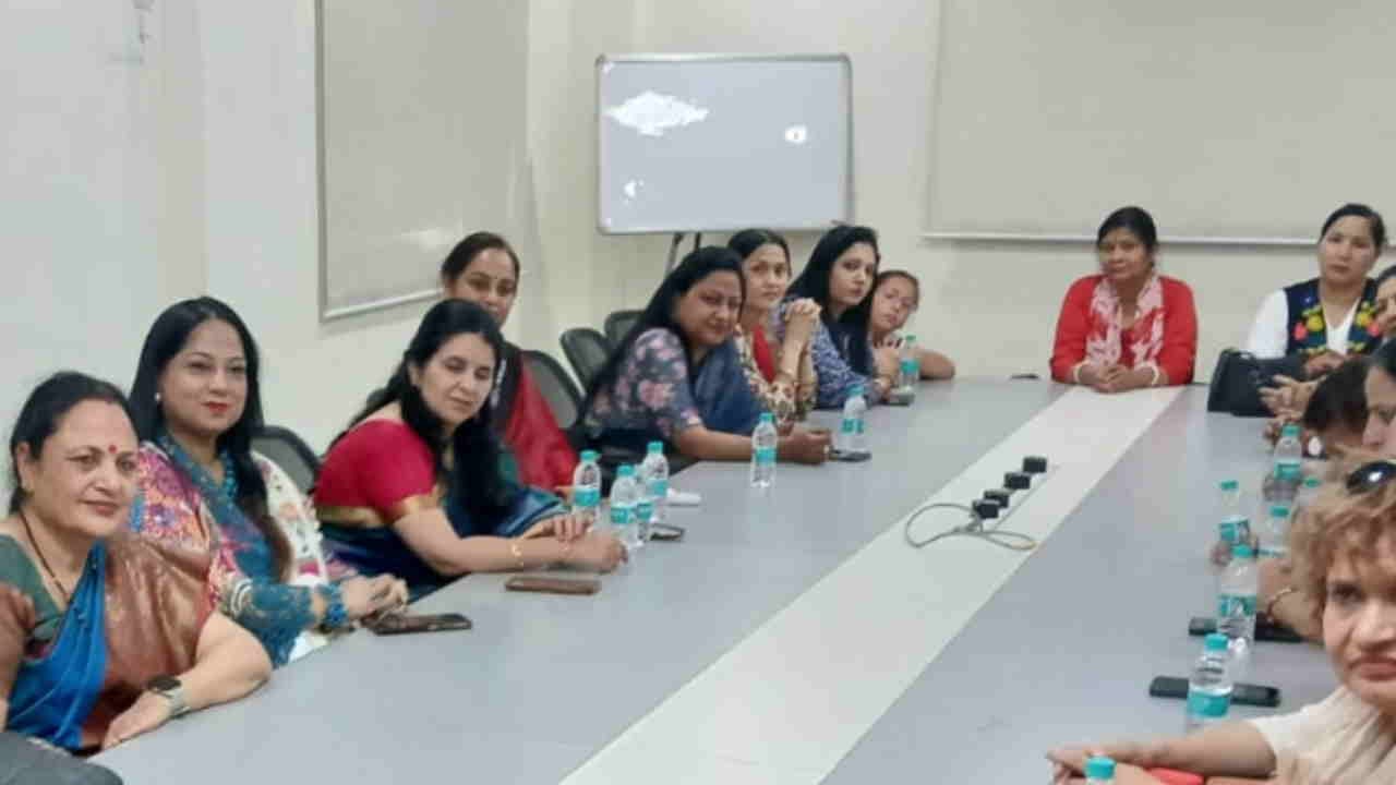 Mothers Day Women Struggles and Success Stories  Amar Ujala Organized Samvad Dehradun News