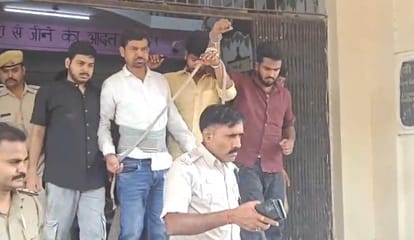 Bihar TRE 4 Case against five thousand teacher candidates protesting in Patna, Many arrested