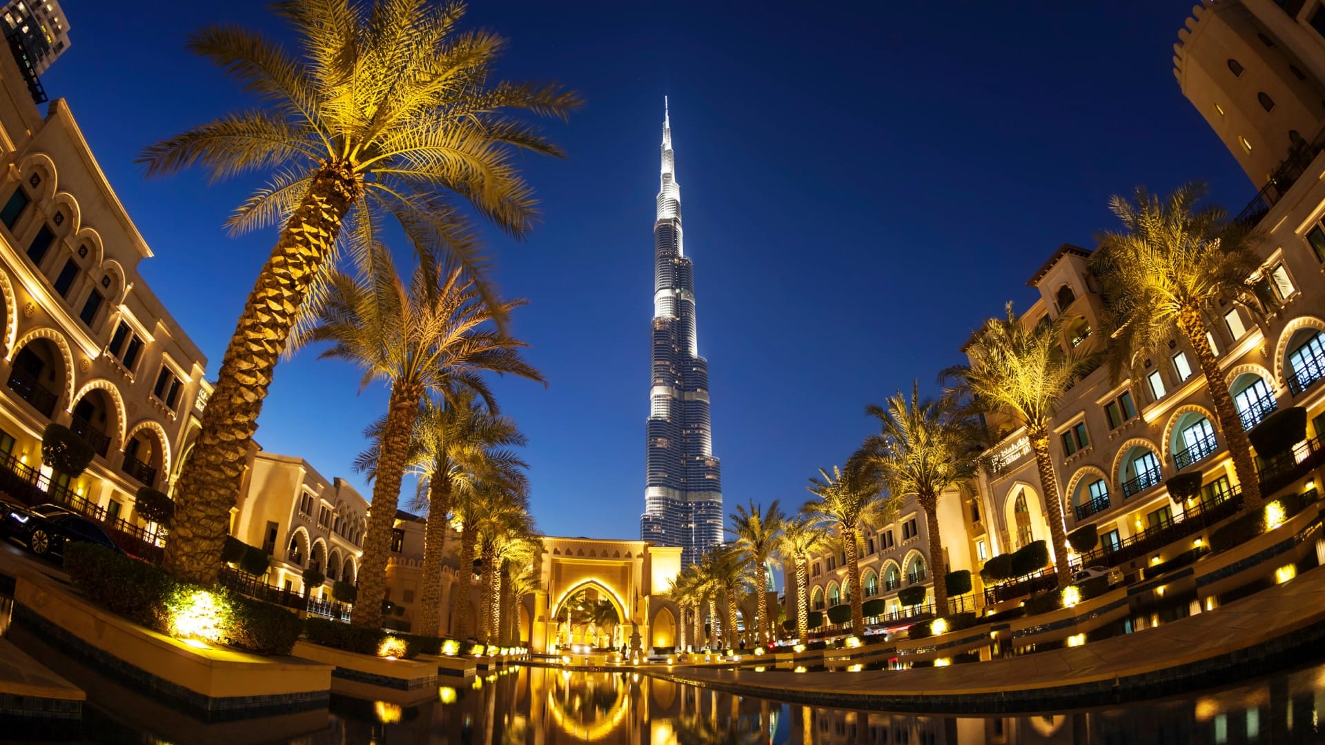Facts about the world's tallest building Mohamed Ali Alabbar owner of burj khalifa dubai